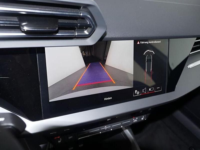 Gebraucht Audi A3 150 PS (110 kW) 2025 Weiss Limousine