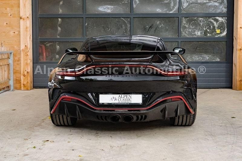 Gebraucht Aston Martin V12 Vantage 700 PS (514 kW) 2022 Schwarz