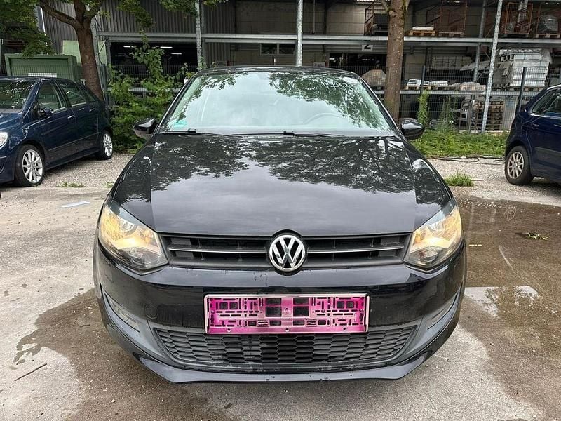 Schwarz Gebraucht 2011 VW Polo Team Kleinwagen | 4.999 € (Guter Preis) - Bild 1/4