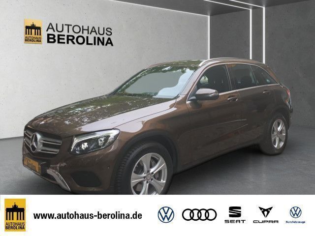 Braun Gebraucht 2016 Mercedes GLC250 SUV | 24.888 € (Fairer Preis) - Bild 1/4