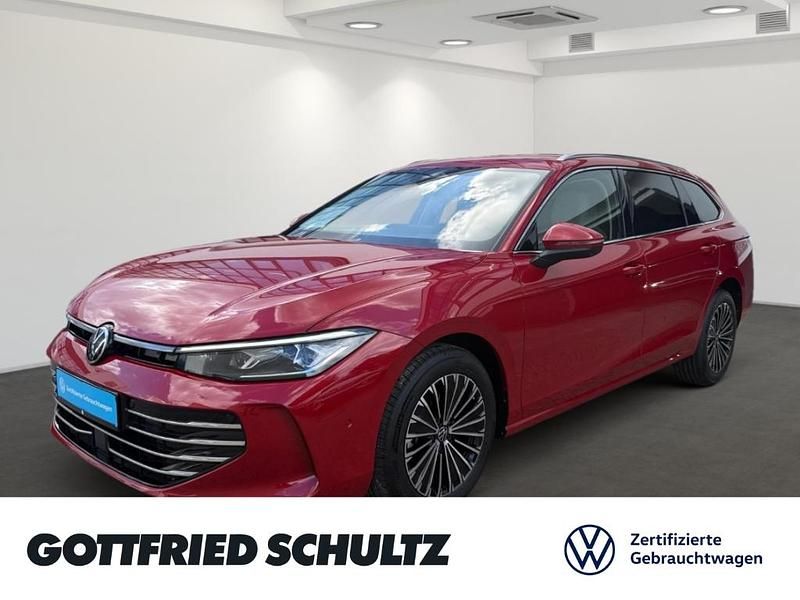 Rot Gebraucht 2024 VW Passat Elegance Kombi | 39.460 € (Fairer Preis) - Bild 1/3