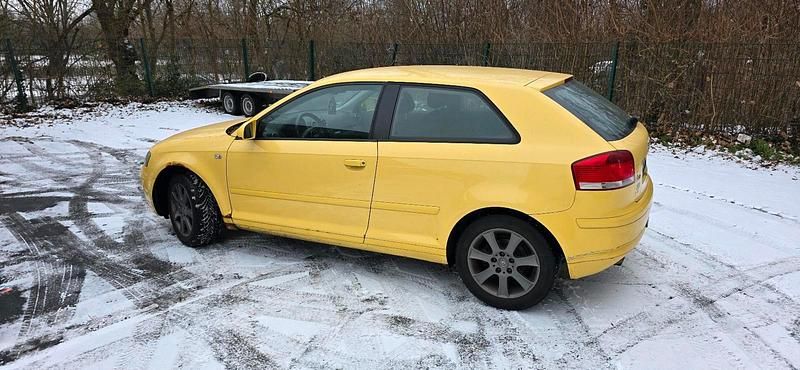 Gebraucht Audi A3 115 PS (84 kW) 2005 Gelb Kleinwagen