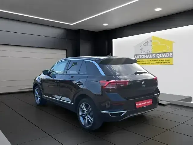 Gebraucht VW T-Roc Sportline 190 PS (139 kW) 2020 Deep black SUV