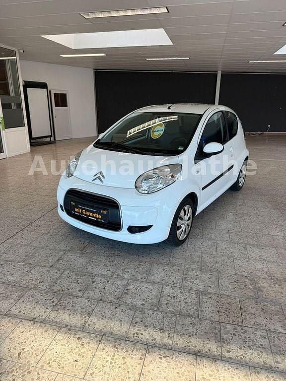 Gebraucht Citroën C1 Style 68 PS (50 kW) 2011 Weiß Kleinwagen
