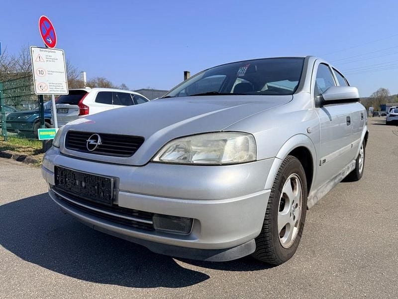 Gebraucht Opel Astra Comfort 75 PS (55 kW) 2000 Silber Limousine