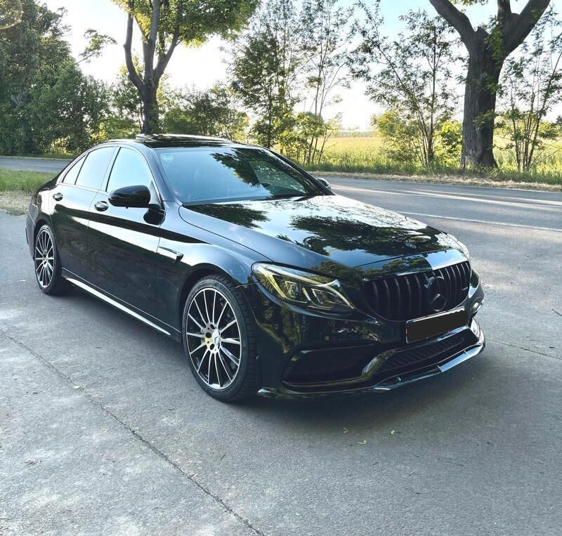 Schwarz Gebraucht 2017 Mercedes C43 AMG AMG Limousine | 32.000 € (Fairer Preis) - Bild 1/4