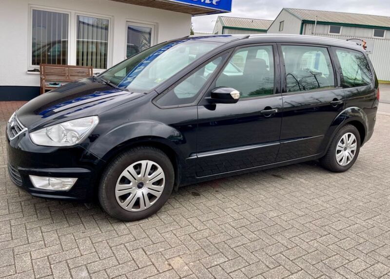 Gebraucht Ford Galaxy Trend 160 PS (117 kW) 2012 Schwarz Van / Kleinbus