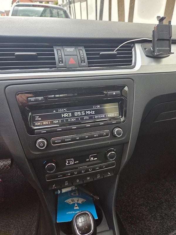 Second-hand Skoda Rapid 85 CP (62 kW) 2013 Argintiu Hatchback