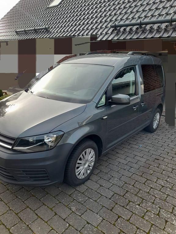 Gebraucht VW Caddy Trendline 84 PS (61 kW) 2016 Grau Van / Kleinbus