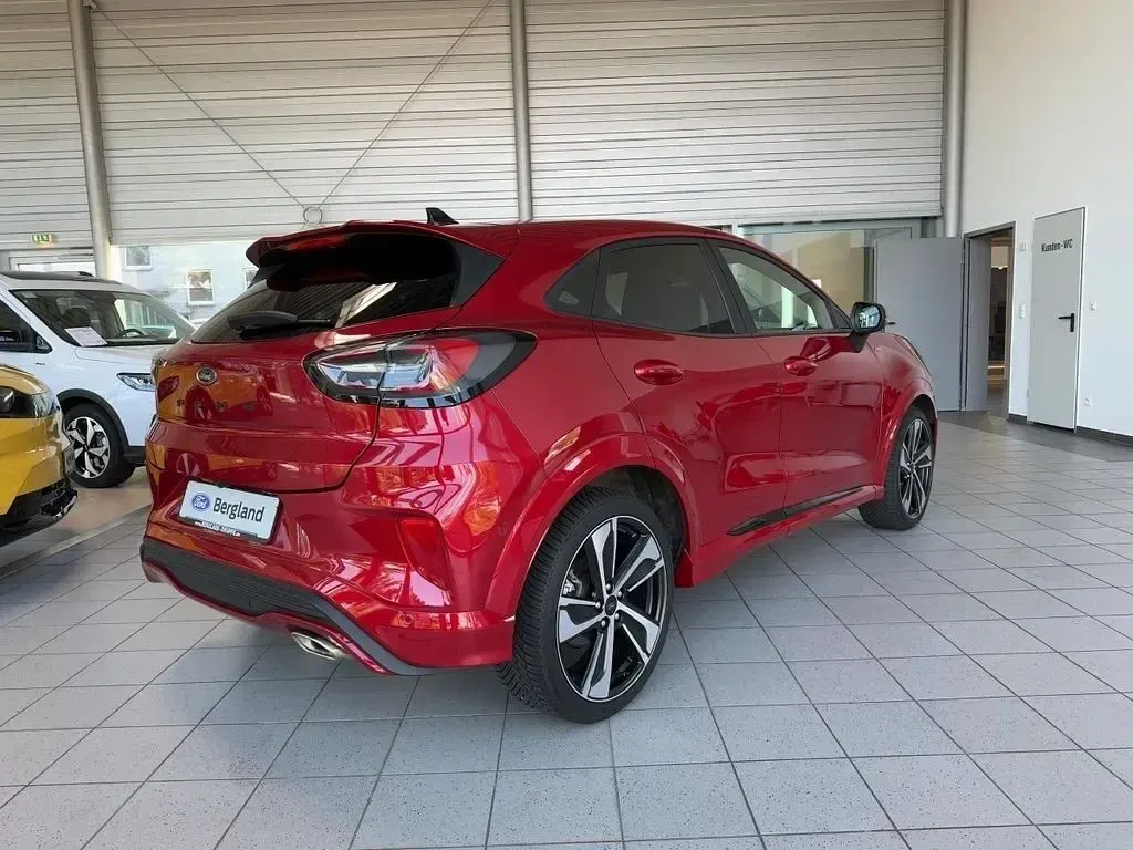 Gebraucht Ford Puma ST-Line X 155 PS (114 kW) 2023 Fantastic red metallic rot SUV