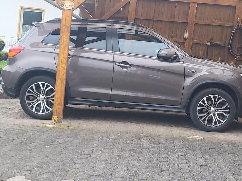 Gebraucht Mitsubishi ASX Edition 117 PS (86 kW) 2018 Grau SUV