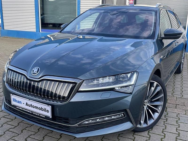 Seda quartz/quartz grey Gebraucht 2020 Skoda Superb LAURIN & KLEMENT Kombi | 19.950 € (Fairer Preis) - Bild 1/4