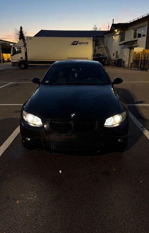 Gebraucht BMW 325 M Sport 218 PS (160 kW) 2007 Schwarz Coupé