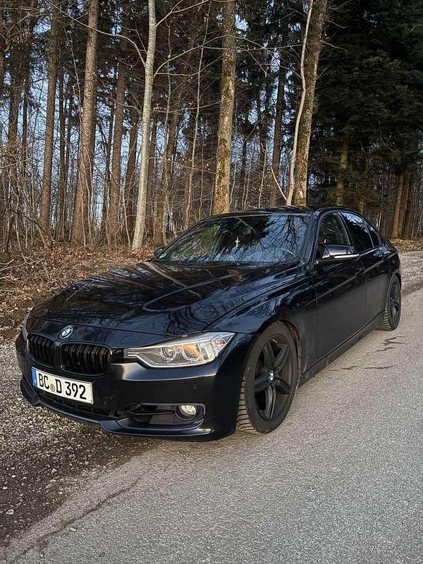 Gebraucht BMW 330 Performance 258 PS (189 kW) 2013 Schwarz Limousine