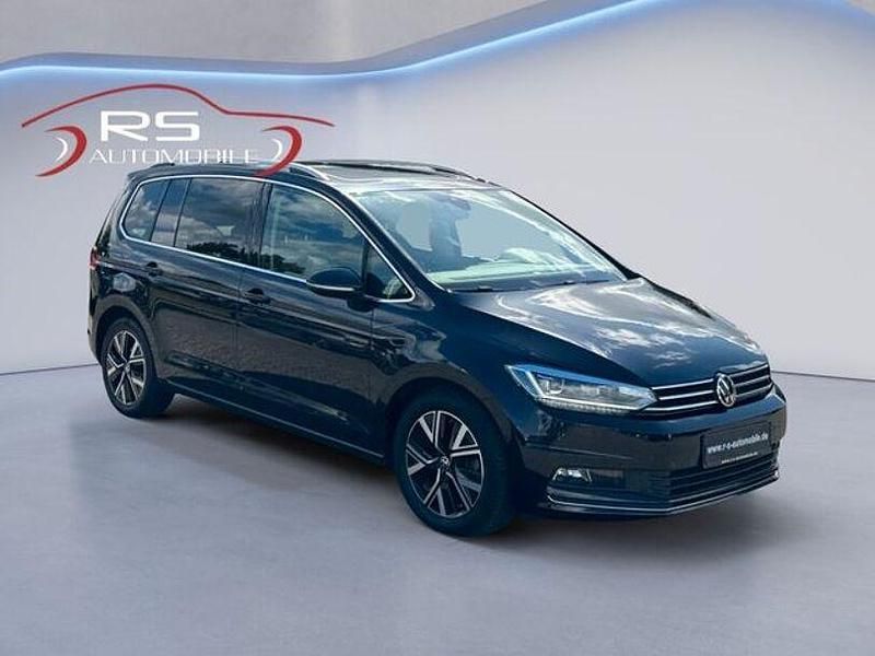 Schwarz Gebraucht 2020 VW Touran Highline Van / Kleinbus | 22.990 € (Fairer Preis) - Bild 1/4