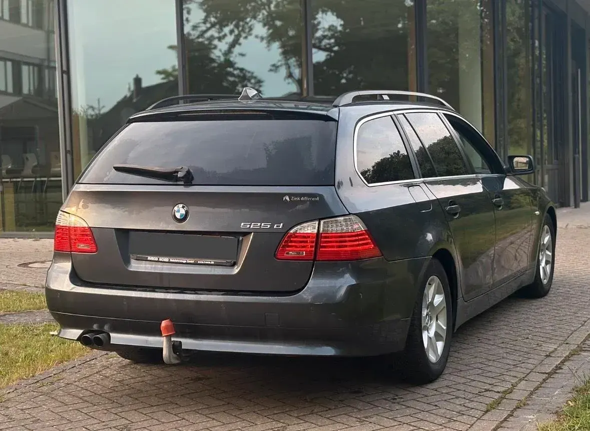 Gebraucht BMW 525 200 PS (147 kW) 2009 Kombi