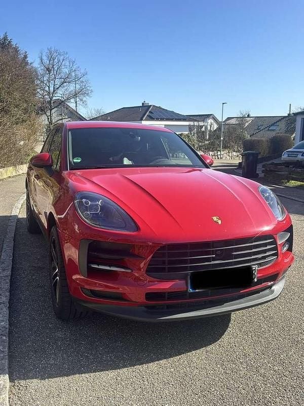 Gebraucht Porsche Macan 245 PS (180 kW) 2020 Rot SUV