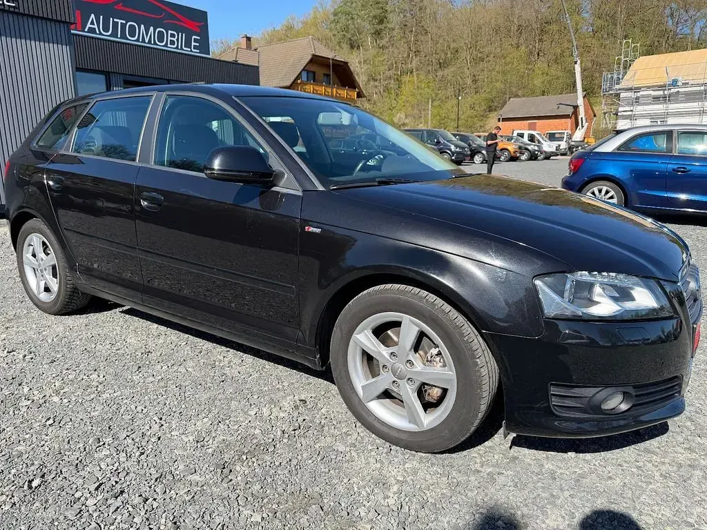 Gebraucht Audi A3 Sportback Sport 125 PS (91 kW) 2009 Schwarz Kleinwagen
