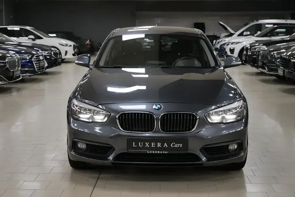 Gebraucht BMW 118 Advantage 150 PS (110 kW) 2016 Grau Kleinwagen