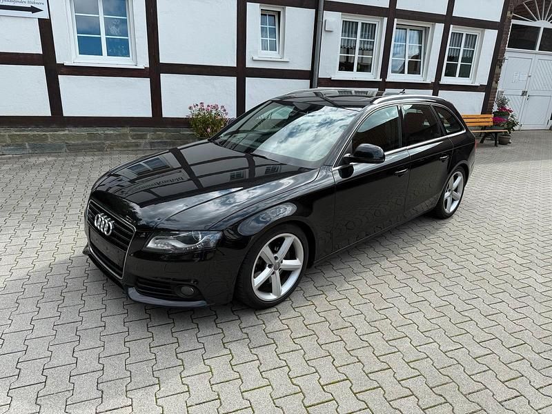 Schwarz Gebraucht 2009 Audi A4 Exclusive Kombi | 9.600 € (Etwas zu teuer) - Bild 1/4