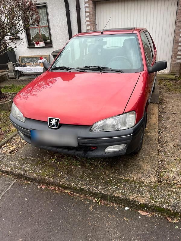Gebraucht Peugeot 106 45 PS (33 kW) 1998 Rot Kleinwagen