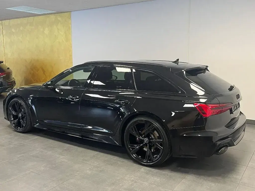 Gebraucht Audi RS6 Ambiente 600 PS (441 kW) 2022 Schwarz Kombi