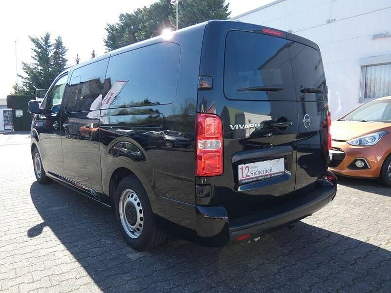 Gebraucht Opel Vivaro 144 PS (105 kW) 2021 Diamant schwarz/karbon schwarz Van / Kleinbus