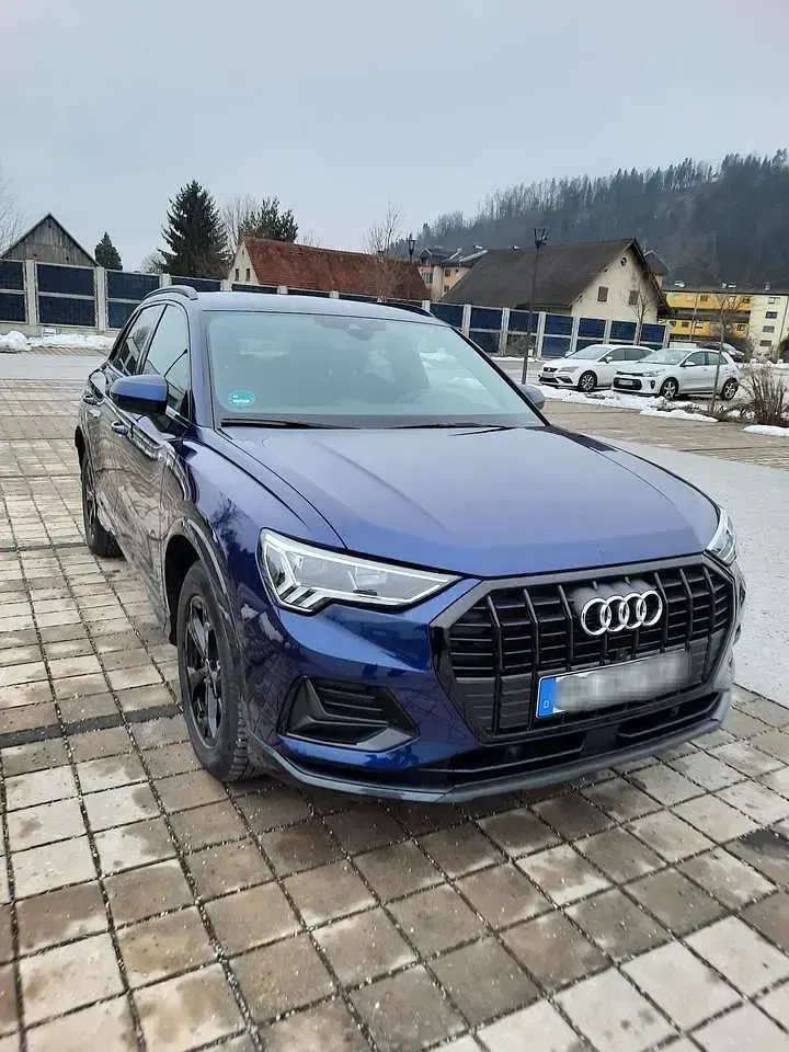 Gebraucht Audi Q3 Advanced 150 PS (110 kW) 2024 Blau SUV
