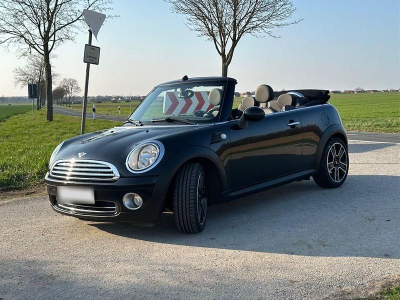 Gebraucht Mini Cooper Cabriolet 122 PS (89 kW) 2010 Schwarz Cabrio