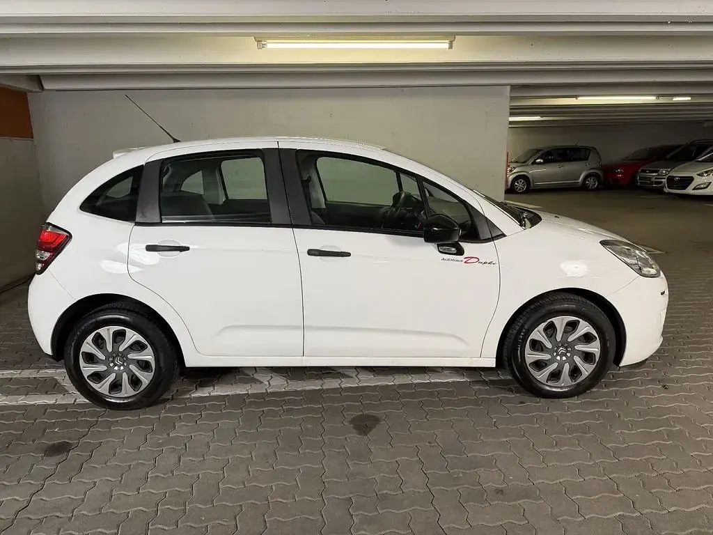 Gebraucht Citroën C3 PureTech 68 PS (50 kW) 2015 Weiß Limousine