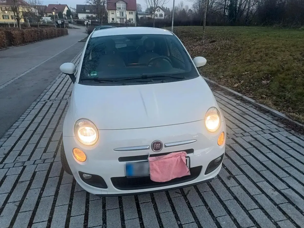 Gebraucht Fiat 500S 69 PS (50 kW) 2016 Weiß Kleinwagen