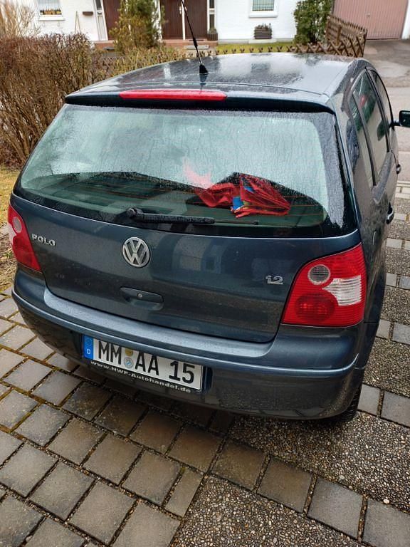 Gebraucht VW Polo Basis 64 PS (47 kW) 2005 Blau Kleinwagen