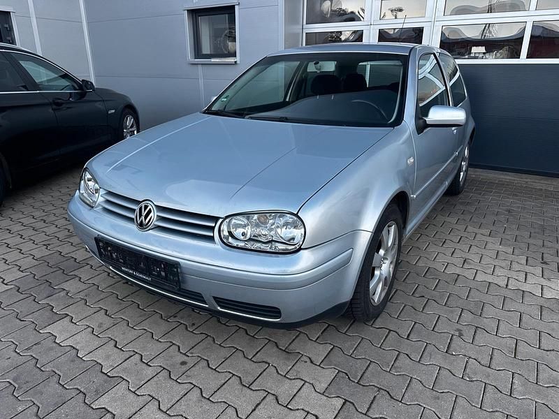 Silber Gebraucht 2004 VW Golf IV Limousine | 4.450 € (Teuer) - Bild 1/4