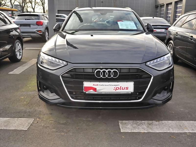 Gebraucht Audi A4 Business 136 PS (100 kW) 2023 Manhattangrau metallic Kombi