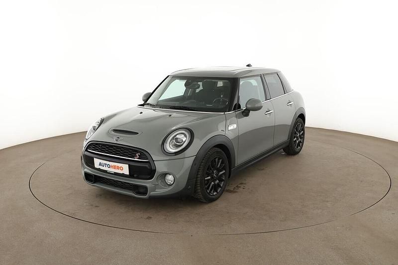 Gebraucht Mini Cooper SD 170 PS (125 kW) 2019 Grau Kleinwagen