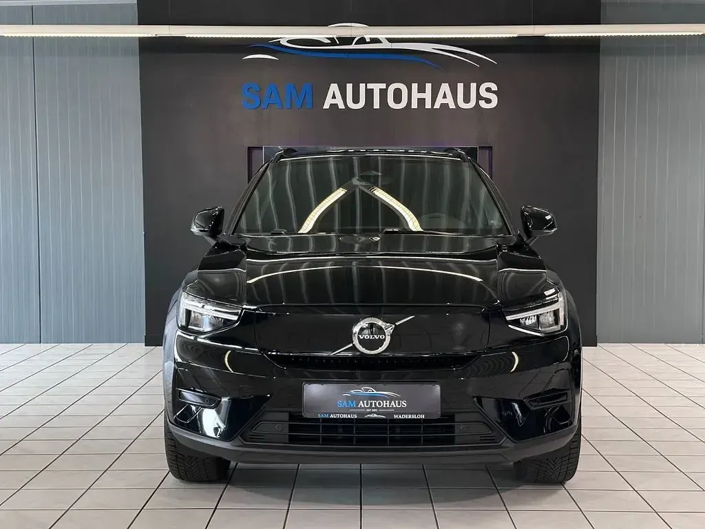 Gebraucht Volvo XC40 Core 169 kW (231 PS) 2022 Schwarz SUV