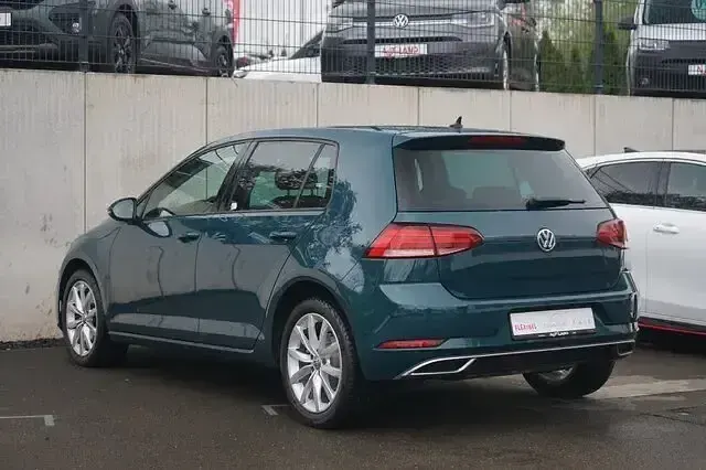 Gebraucht VW Golf VII Highline 150 PS (110 kW) 2017 Dunkelgrün Limousine