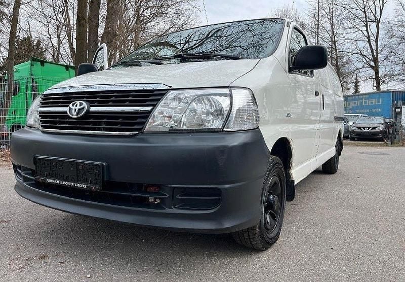 Gebraucht Toyota HiAce 117 PS (86 kW) 2012 Weiß Van / Kleinbus
