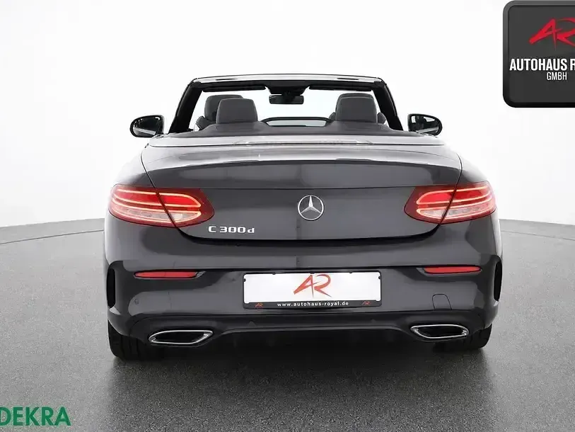 Gebraucht Mercedes C300 AMG 245 PS (180 kW) 2019 Grau Cabrio