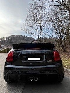 Gebraucht Mini John Cooper Works 231 PS (169 kW) 2023 Schwarz Kleinwagen