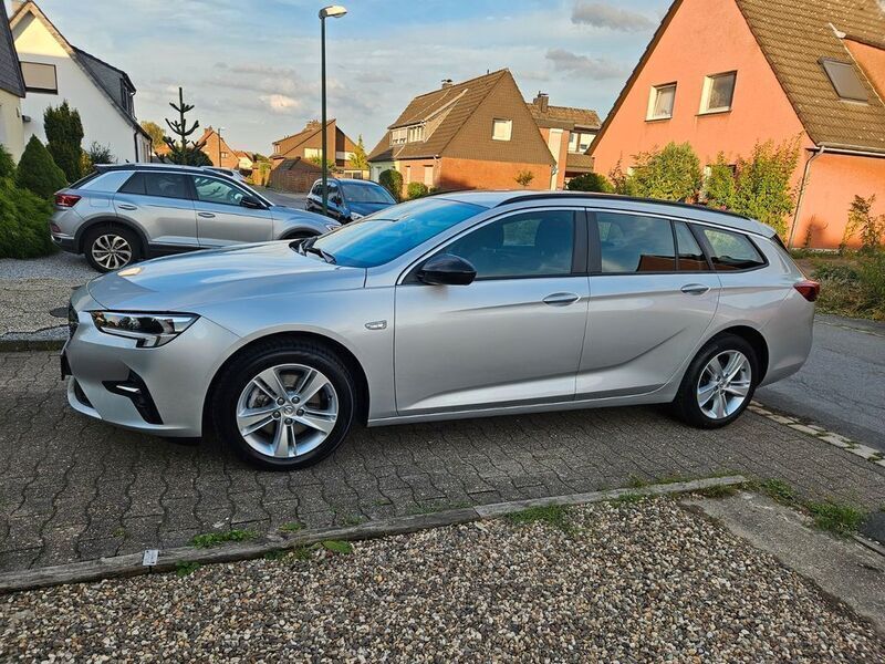 Gebraucht Opel Insignia 122 PS (89 kW) 2021 Silber Kombi
