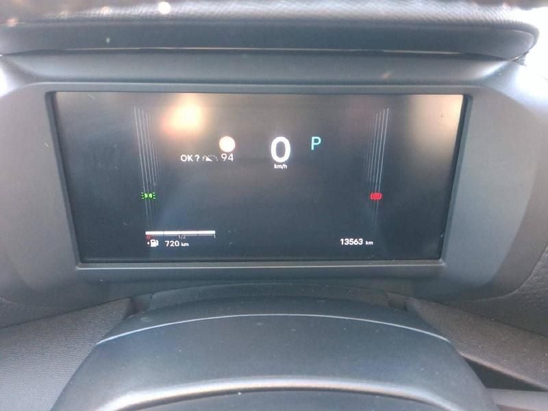 Gebraucht Citroën C4 131 PS (96 kW) 2025 Bleu eclipse SUV