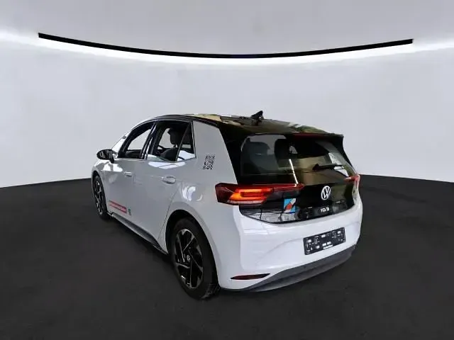 Usata VW ID.3 Pro 106 kW (145 CV) 2022 Bianco Utilitaria
