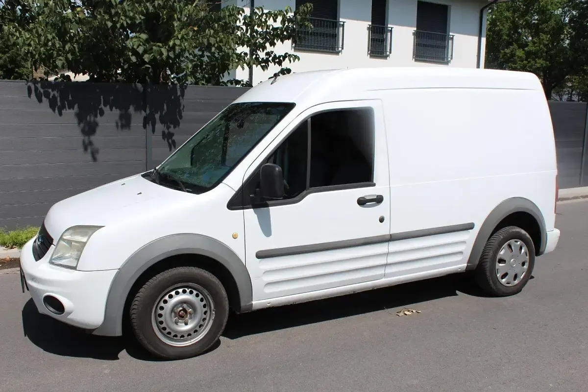 Gebraucht Ford Transit 90 PS (66 kW) 2010 Weiß Pickup