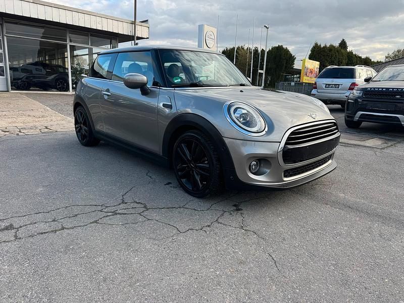 Gebraucht Mini Cooper Chili 136 PS (100 kW) 2020 Grau Kleinwagen