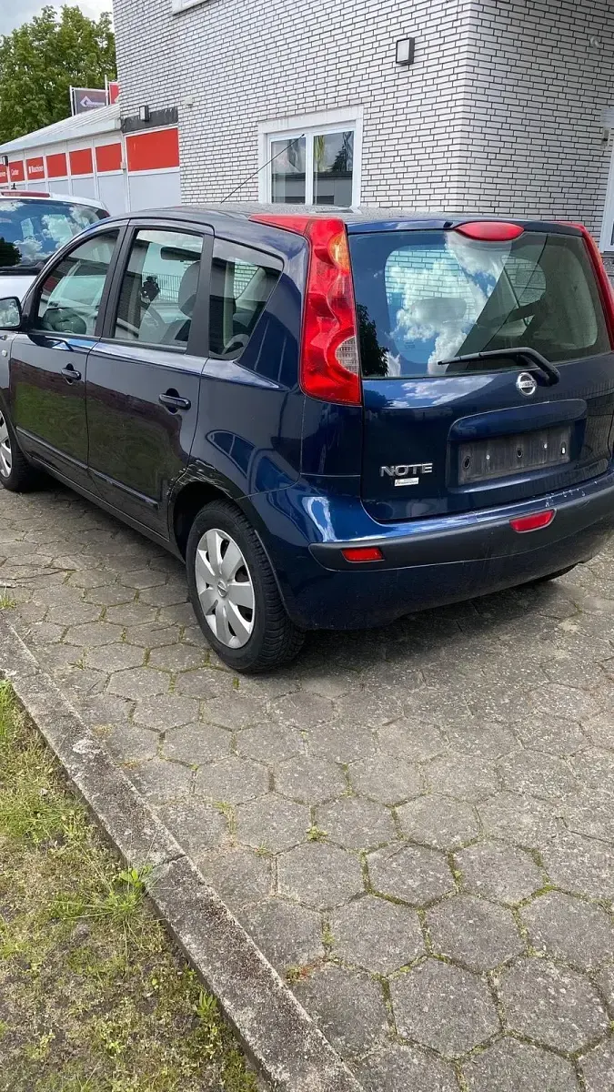 Gebraucht Nissan Note Acenta 110 PS (80 kW) 2006 Blau Kleinwagen