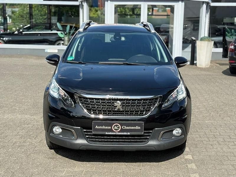 Schwarz Gebraucht 2019 Peugeot 2008 Signature Sky SUV | 10.500 € (Superpreis) - Bild 1/4