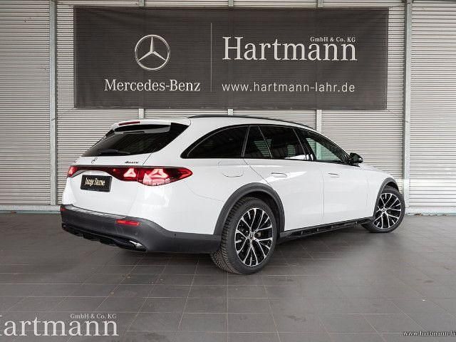 Gebraucht 2024 Mercedes E220 Avantgarde | 64.990 € - Bild 1/4