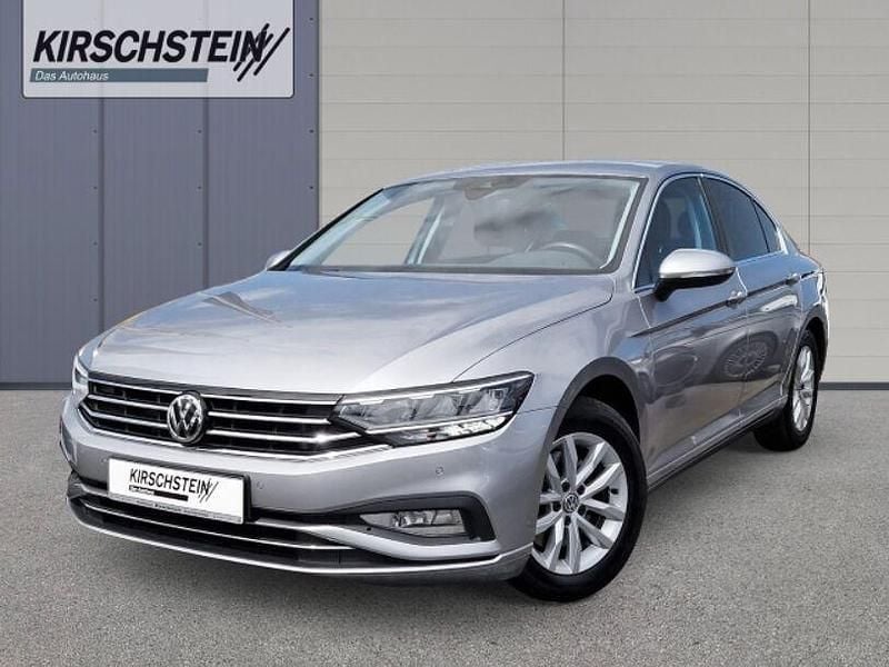 Gebraucht VW Passat Business 150 PS (110 kW) 2019 Silber Limousine
