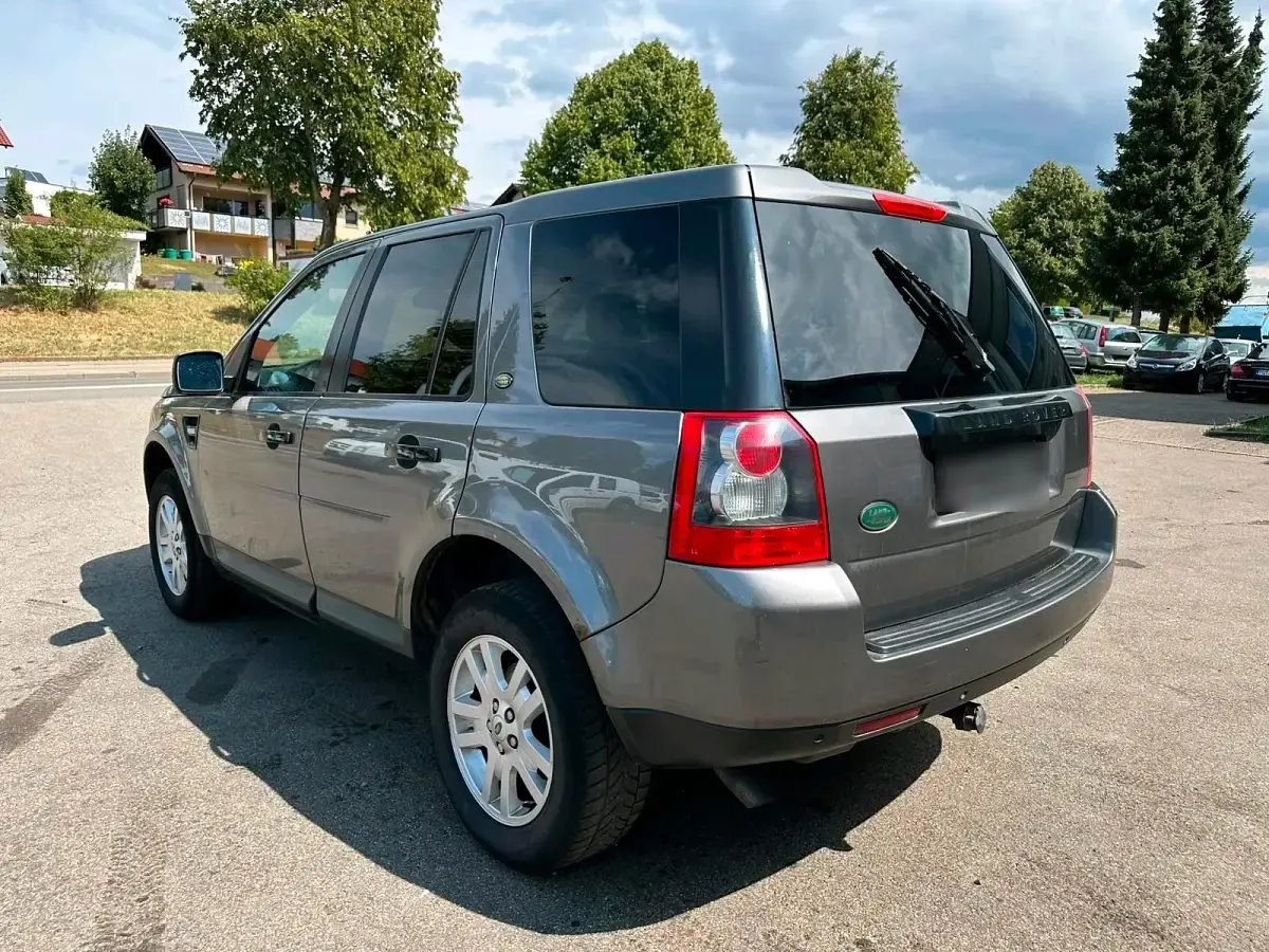 Gebraucht Land Rover Freelander 2 152 PS (111 kW) 2009 Grau SUV
